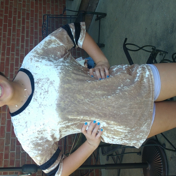 POL Shirt. New without Tags - Picture 3 of 5